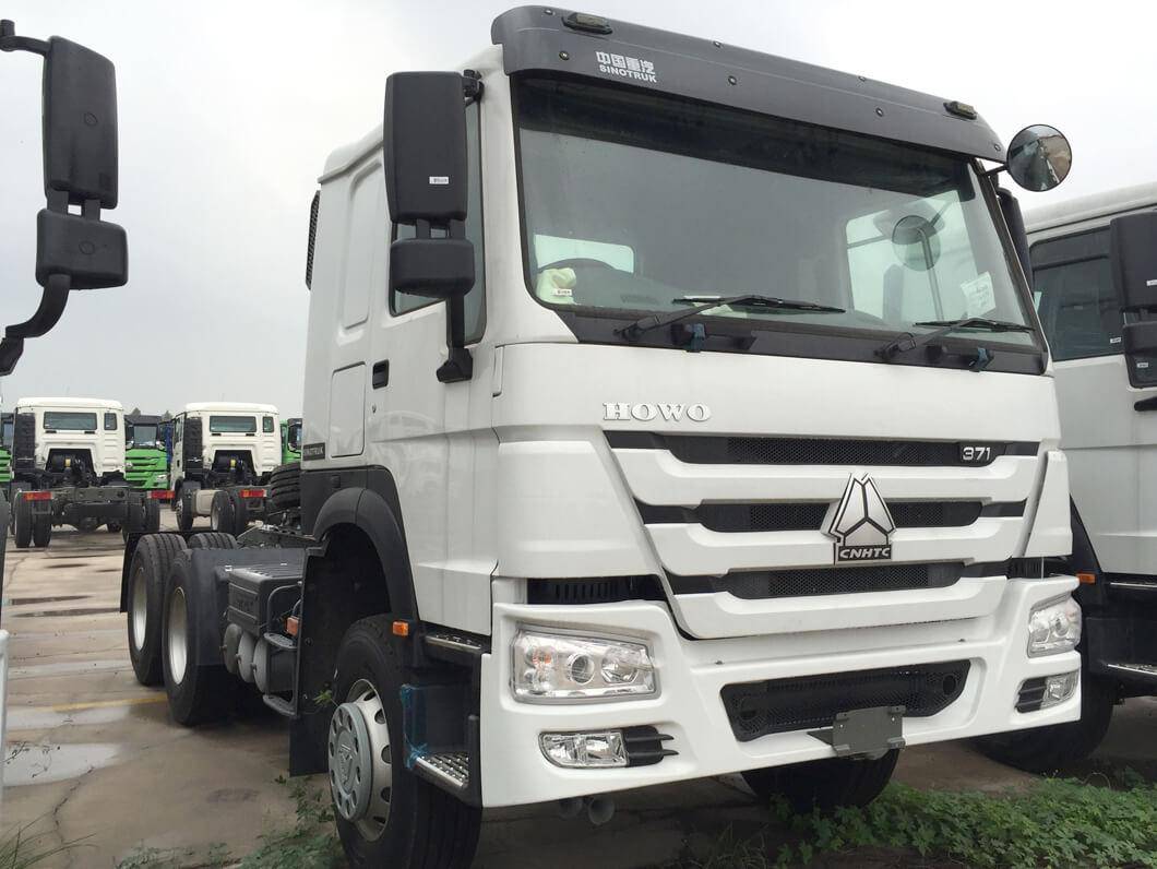 Sinotruck Howo Tracktor Truck 371 HP - Avantizone.com