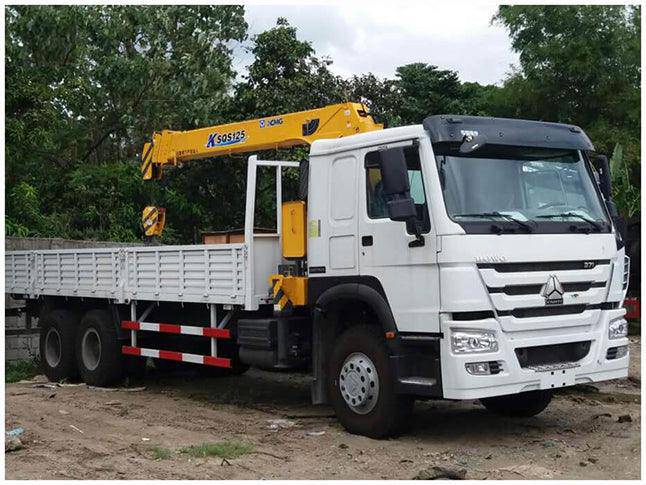 Sinotruck Howo Crane Truck - Avantizone.com